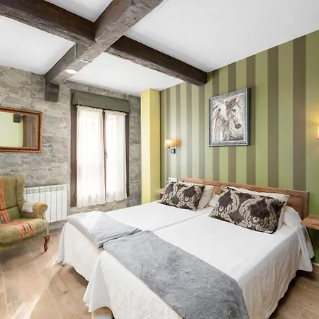 Guest house Cimavilla Gijon