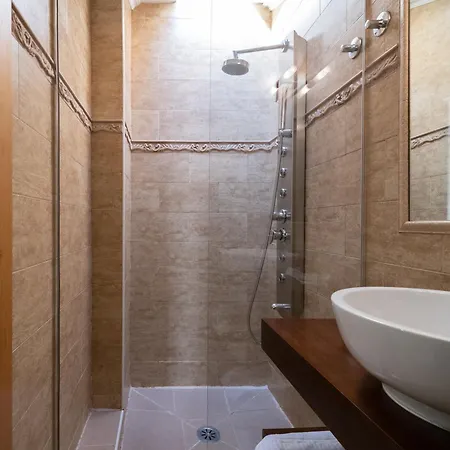 Cimavilla 3* גיחון