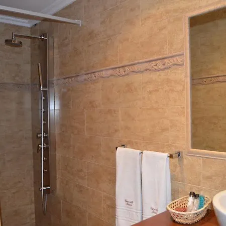 בית הארחה Cimavilla